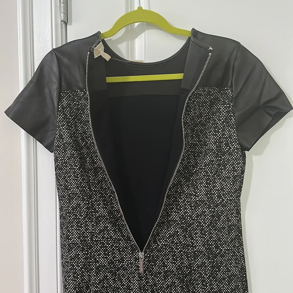 Michael Kors Chic Black Leather Snakeskin Design Dress! Sz 6! New with tags! - Picture 4 of 4